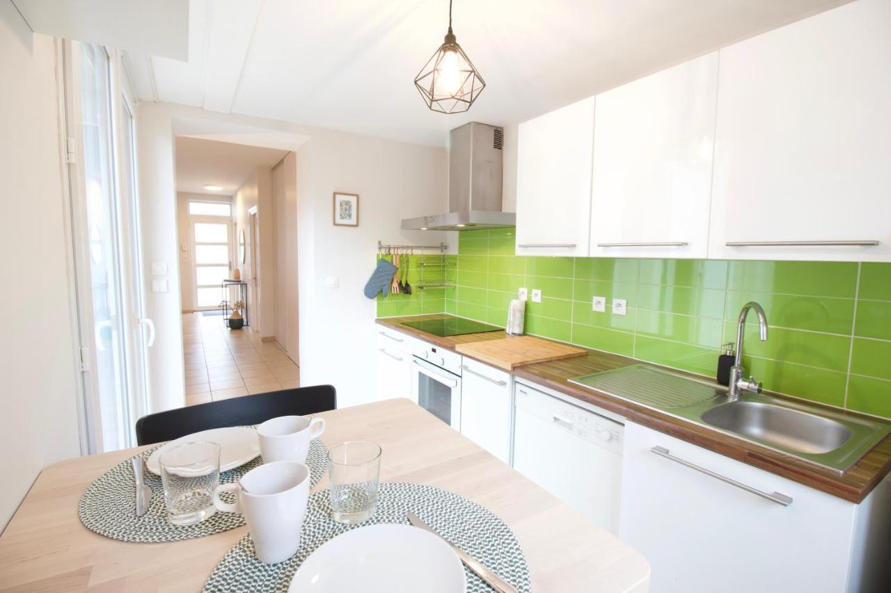 Charmante Maison Avec Piscine Quartier St James Montélimar エクステリア 写真
