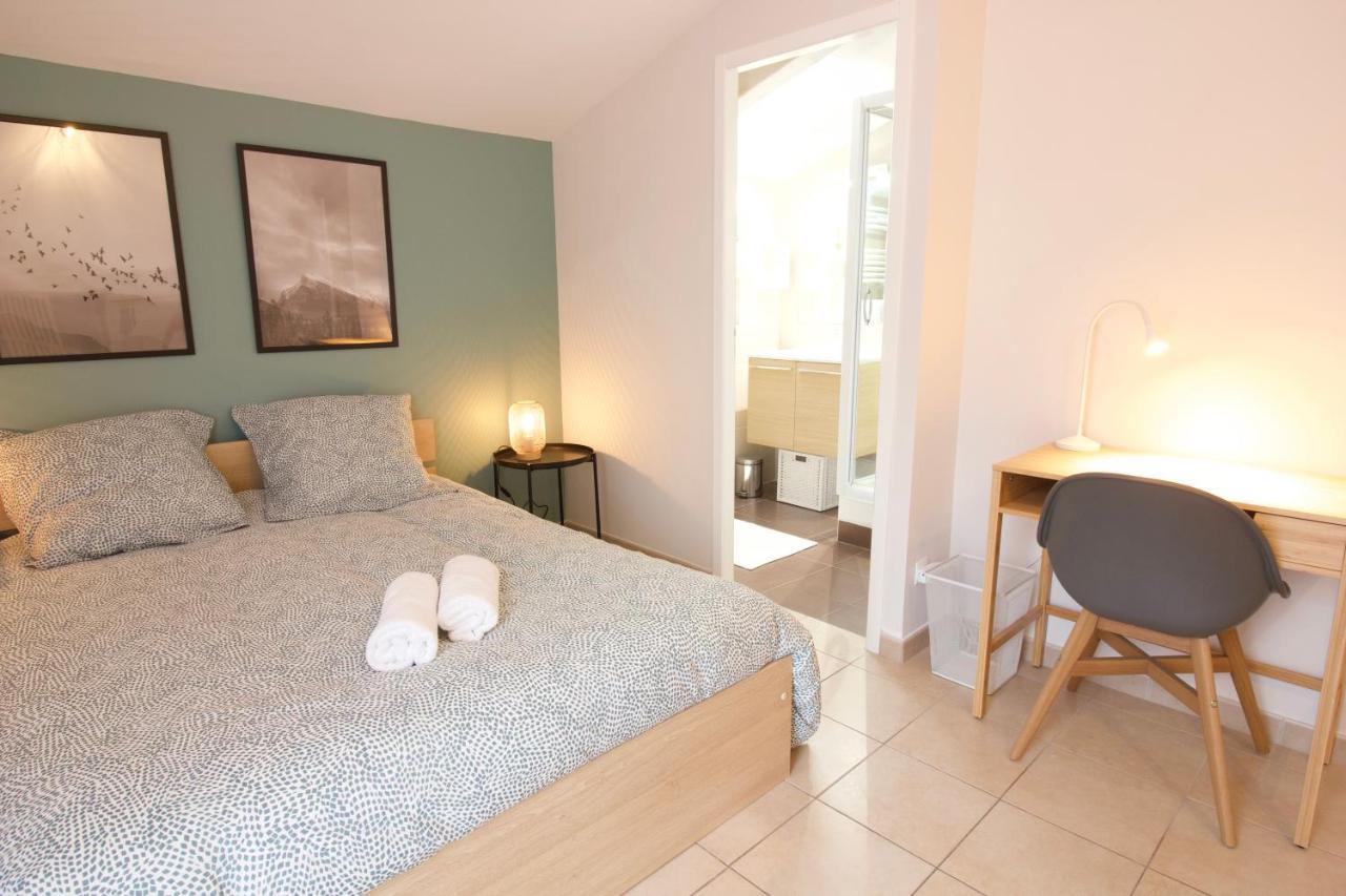 Charmante Maison Avec Piscine Quartier St James Montélimar エクステリア 写真
